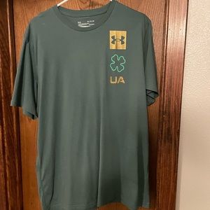 Under Armour t-shirt